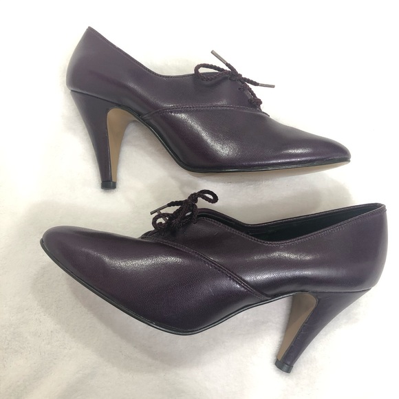 Vintage Shoes - Vintage Nanette Imperials Purple Heel Oxfords